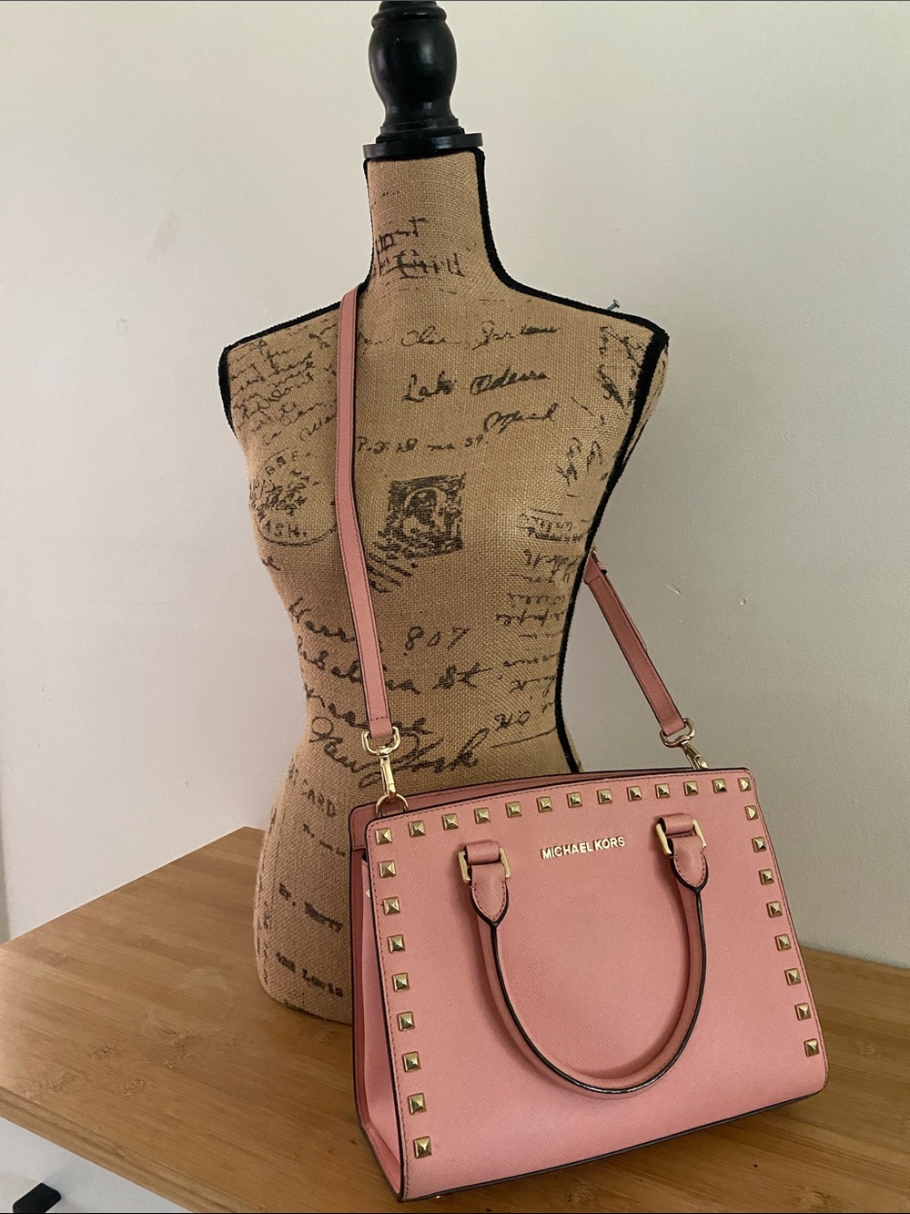 Michael Kors - Selma Stud Saffiano Leather Medium Top Zip Satchel - Pale Pink